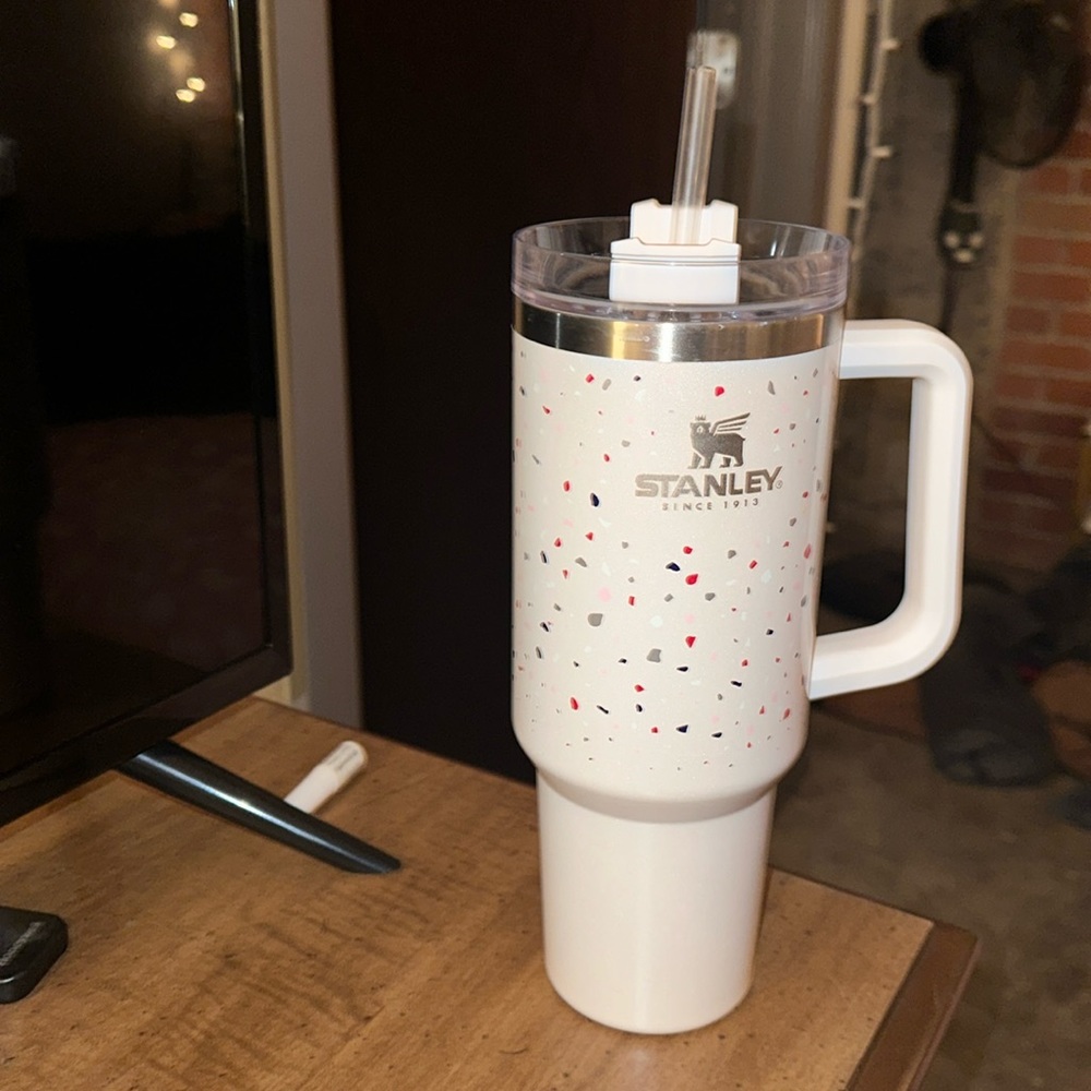Terrazzo Stanley 40oz